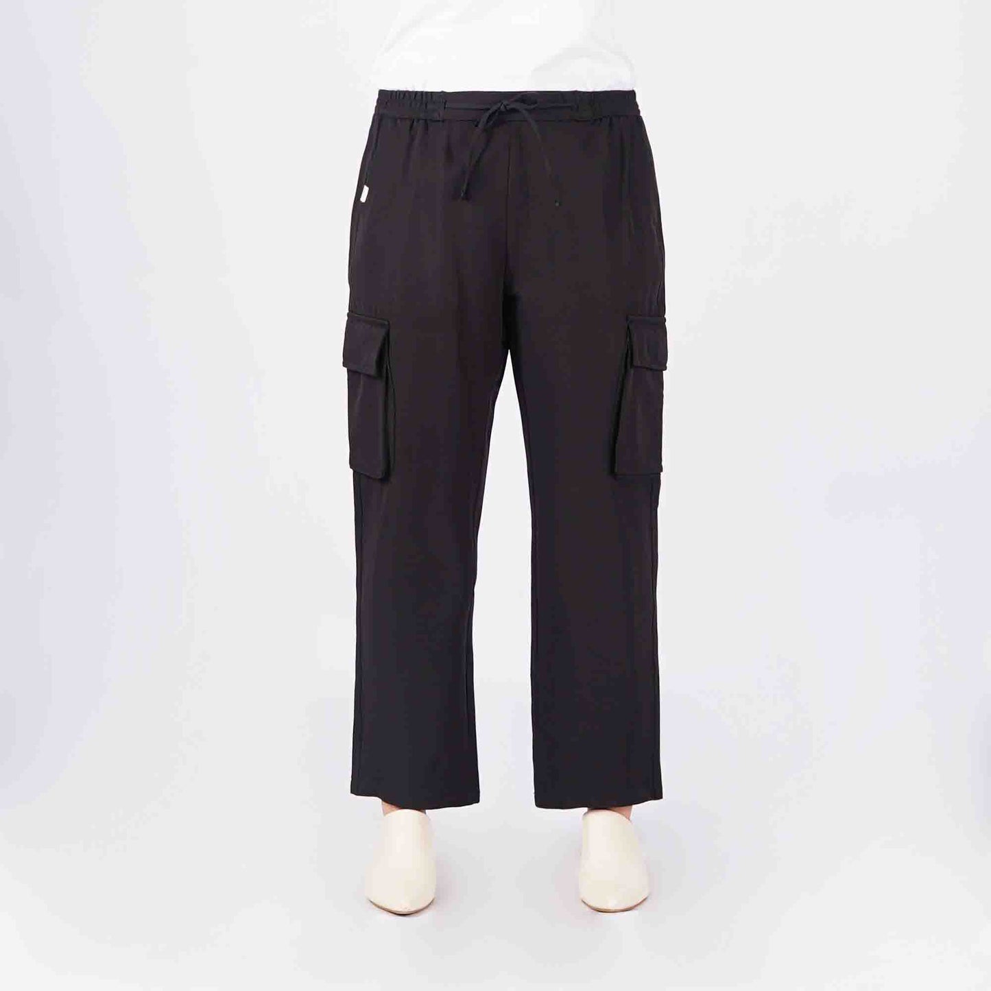 Petrol Ladies Basic Non-Denim Cargo Pants Mid-Rise Rinse Wash Fabric 169300 (Black)