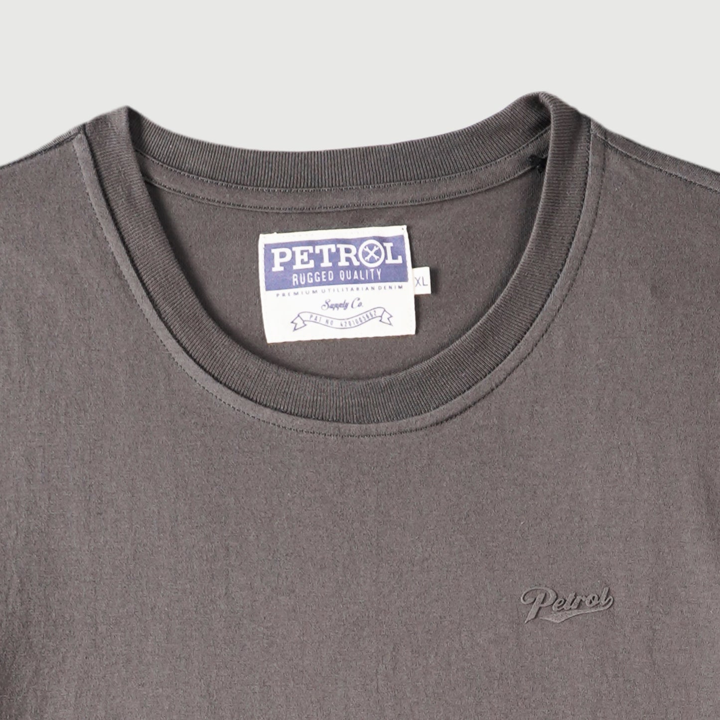 Petrol Basic Tees for Men Slim Fitting Shirt CVC Jersey Fabric Trendy fashion Casual Top T-shirt for Men 146950-U (Charcoal)
