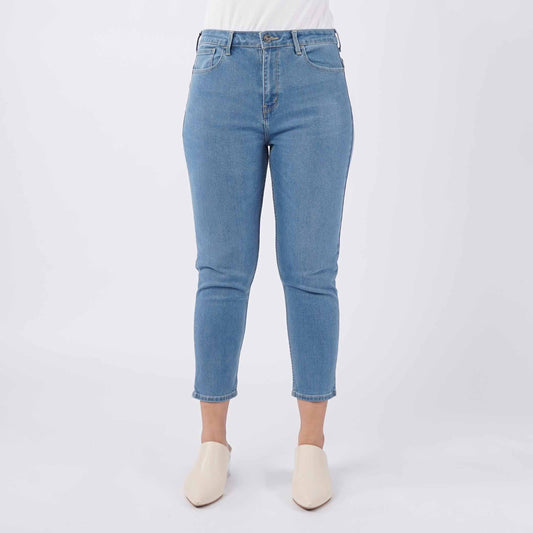Petrol Ladies Basic Denim Boyfriend Jeans Mid-Rise 179584 (Light Shade)